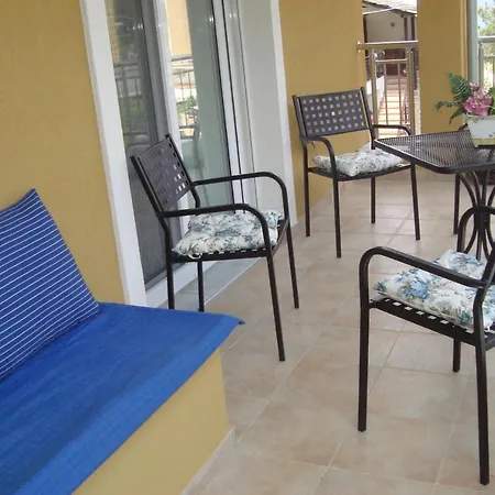 Apartment Intra - Mare Apartments & Studios